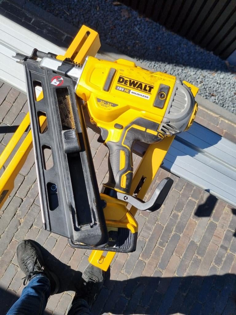 Dewalt DCN692 constructietacker +18 volt accu ‼️NIEUWSTAAT‼️, Enlèvement