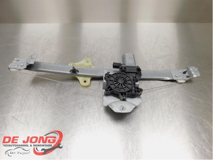 Mécanique vitre 4portes avant gauche d'un Renault Clio, Renault, -, 3 mois de garantie, Utilisé