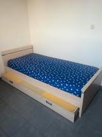 Een persooons bed, Huis en Inrichting, Slaapkamer | Bedden, Ophalen, Eenpersoons, Beige, Verstelbaar