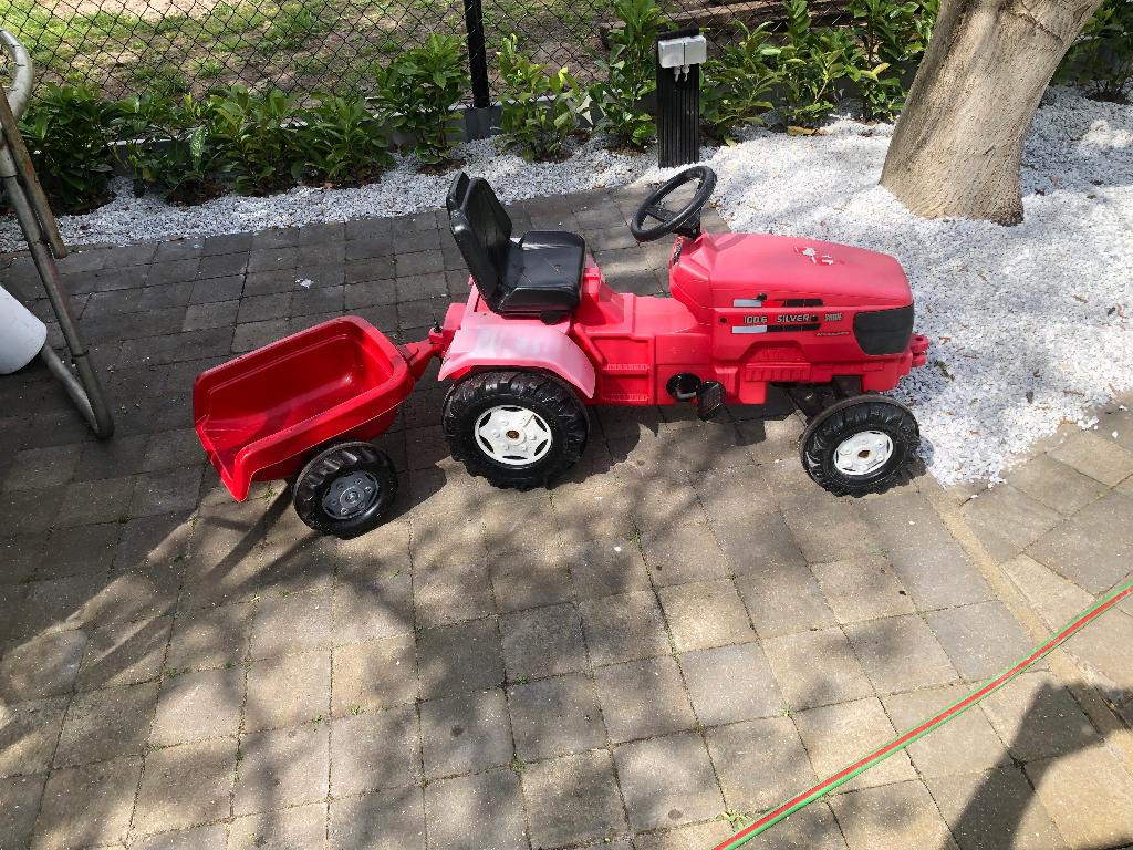 Kinder traktor, Ophalen, Gebruikt