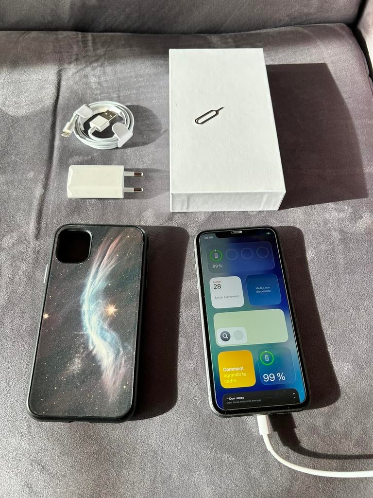 128 Gb iPhone 11 + accessoires, Telecommunicatie, Mobiele telefoons | Apple iPhone, Ophalen, IPhone 11, 74 %, Grijs