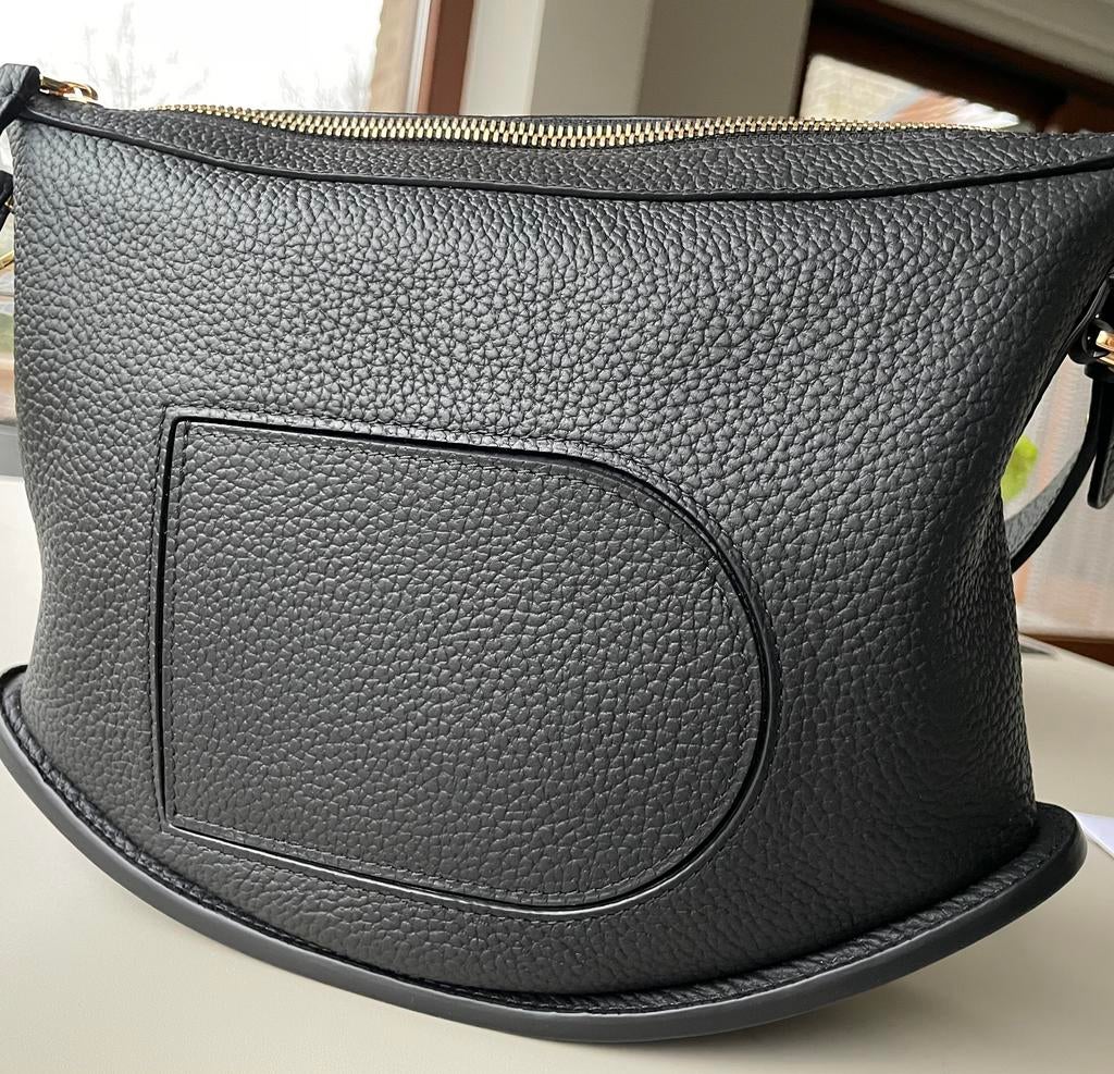 DELVAUX Pin Swing, Handtassen en Accessoires, Tassen | Damestassen, Zo goed als nieuw, Ophalen