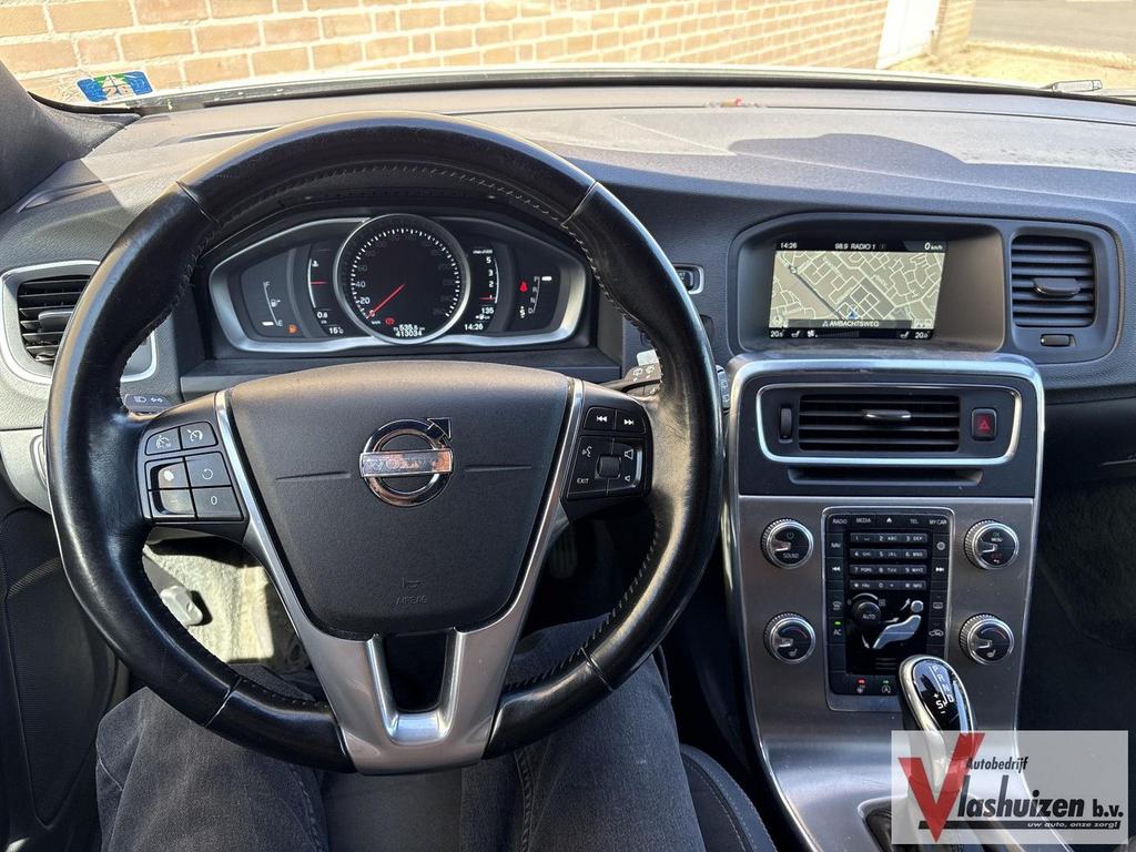 Volvo V60 2.0 D4 Summum Automaat | 1/2 Leder | Navi | Climat, Auto's, Automaat, 109 g/km, Wit, Startonderbreker