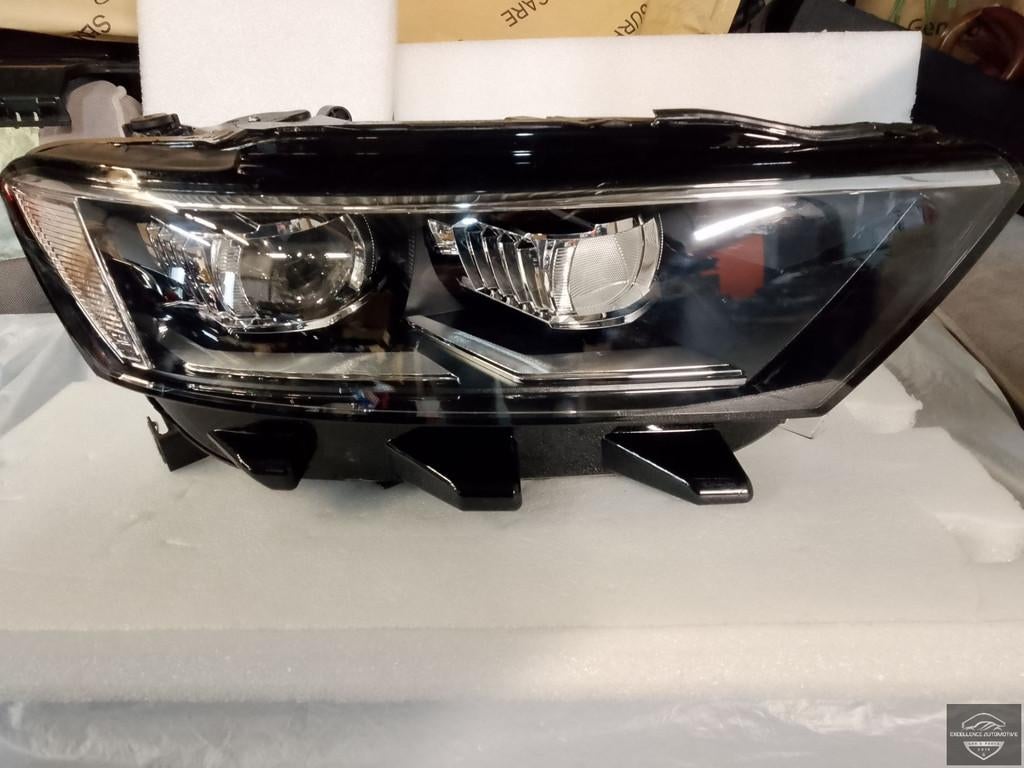 Phare avant droit Full LED pour VW T-Roc 2017-2021 2GA941774, Neuf, Volkswagen, Volkswagen AG, Vw@volkswagen.de