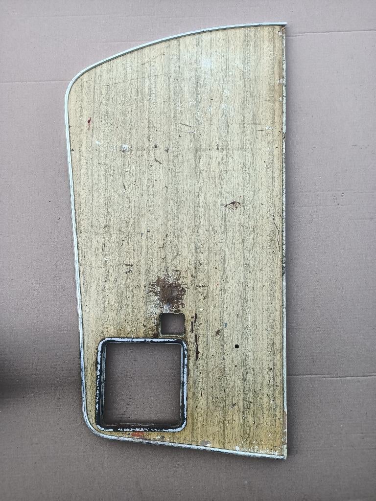 Zijkant RH/ Wurlitzer 2400/2410 (1960) jukebox, Envoi, Wurlitzer