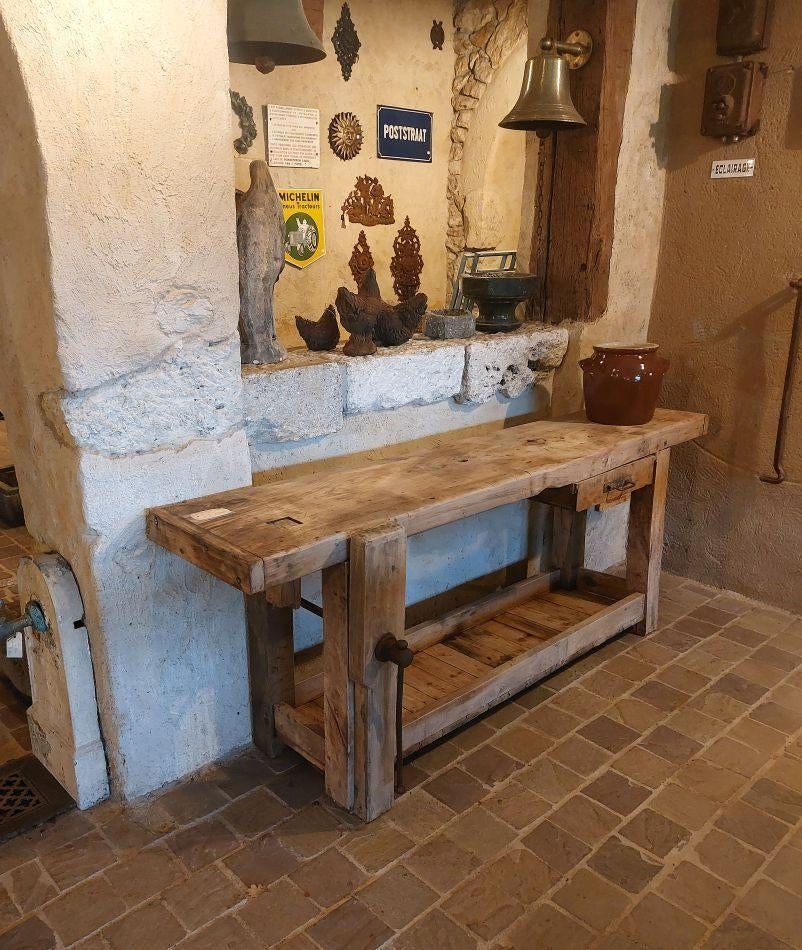 Etabli vintage en bois — table d'appoint, Antiquités & Art, Enlèvement