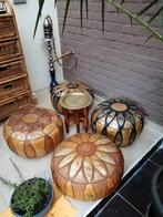 4 poufs artisanal égyptiens, état impeccable, avec table, Enlèvement