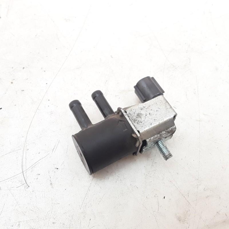 VACUUM VALVE Toyota GT 86 (ZN) (01-2012/-) (|K5T48580|), Utilisé, Toyota