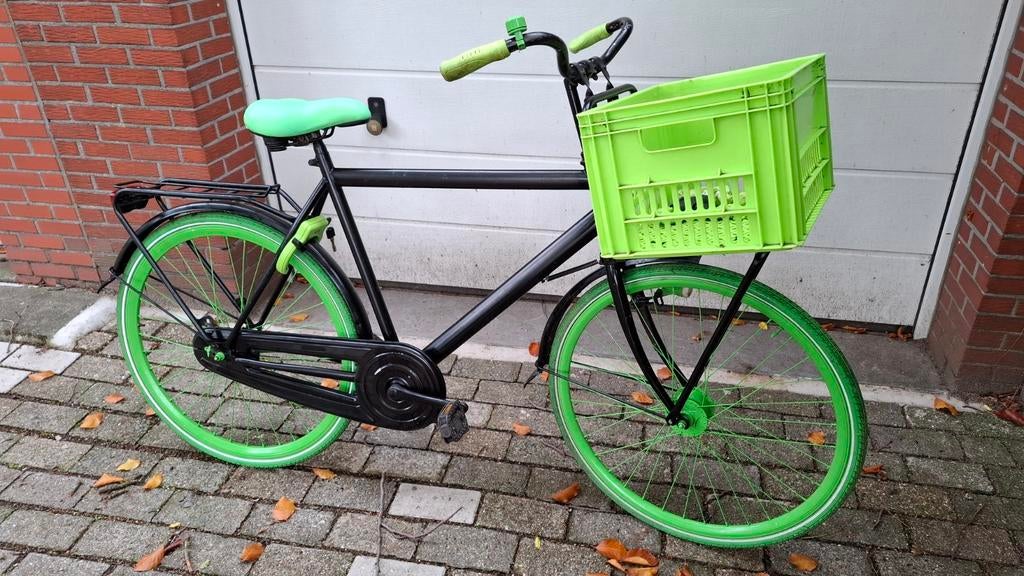 Praktische transport fiets met bak, terugtraprem, axa slot, Terugtraprem, Zo goed als nieuw, 53 tot 57 cm, Ophalen