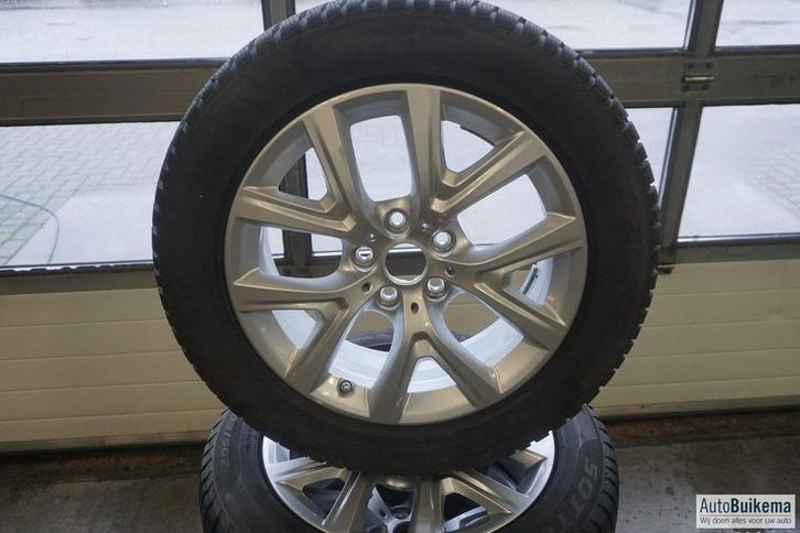 Winterset Bmw X1 F48 X2 F39 17" Pirelli Sottozero 3, Auto-onderdelen, Banden en Velgen, Banden en Velgen, Winterbanden, 17 inch