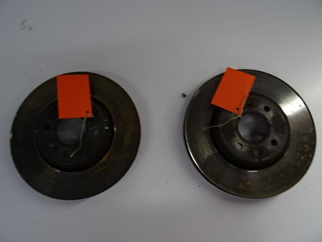 REMSCHIJF VOOR Renault Megane II CC (EM) (01-2003/12-2010), Auto-onderdelen, Remmen en Aandrijving, Renault, Gebruikt