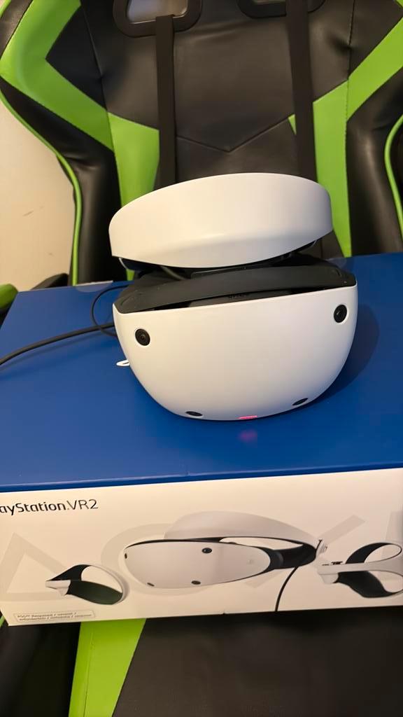 Gloed nieuwe ps5 vr (met pcvr adaptor ), Games en Spelcomputers, Virtual Reality, Zo goed als nieuw, Ophalen