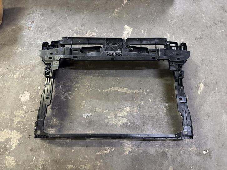 VW Caddy 2K7 voorfront 2K7805588G, Auto-onderdelen, Carrosserie, Bumper, Gebruikt, Ophalen of Verzenden