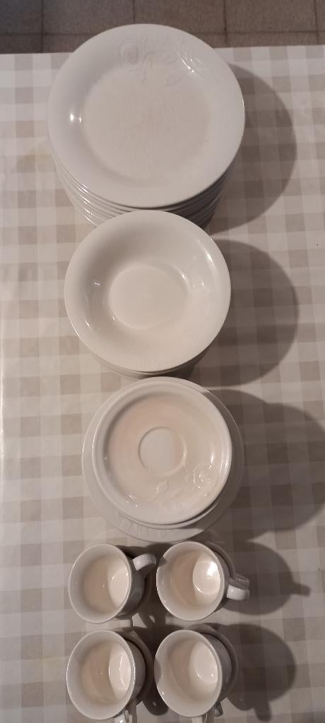 Wit servies., Ophalen, Gebruikt