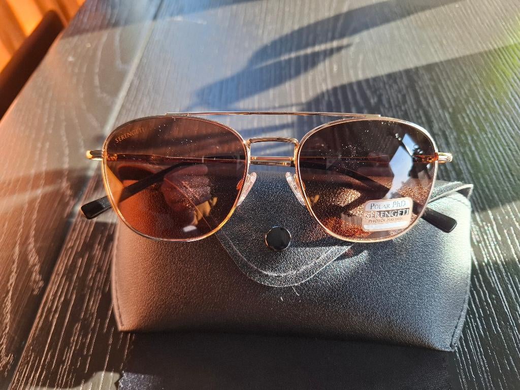 lunettes de soleil Serengeti Carrara SS542006-S, Bijoux, Sacs & Beauté, Lunettes de Soleil & Lunettes | Hommes, Neuf, Lunettes de soleil