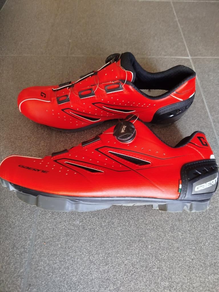 MTB schoenen, Vélos & Vélomoteurs, Accessoires vélo | Vêtements de cyclisme, Enlèvement ou Envoi, Chaussures