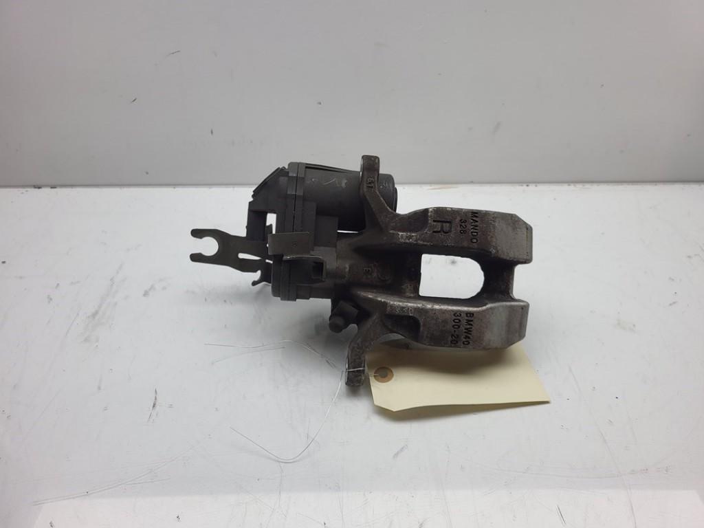 REMKLAUW RECHTS ACHTER BMW 3 serie Touring (G21), Gebruikt, BMW