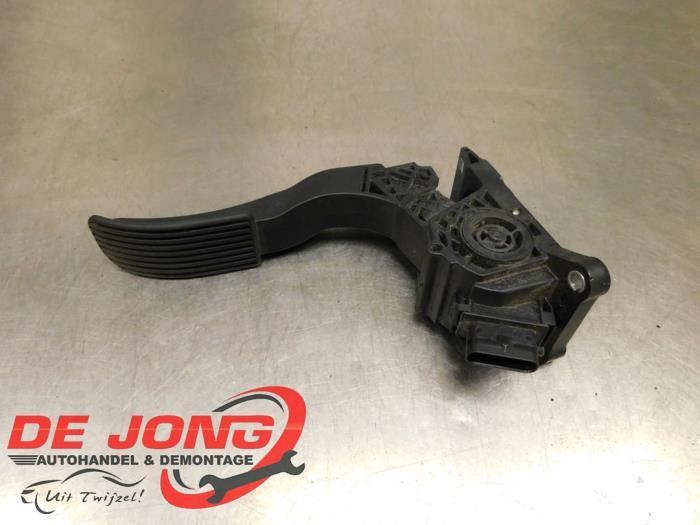 Gaspedaal van een Mercedes Vito, Auto-onderdelen, Interieur en Bekleding, Mercedes-Benz, Gebruikt, 3 maanden garantie, Ophalen of Verzenden