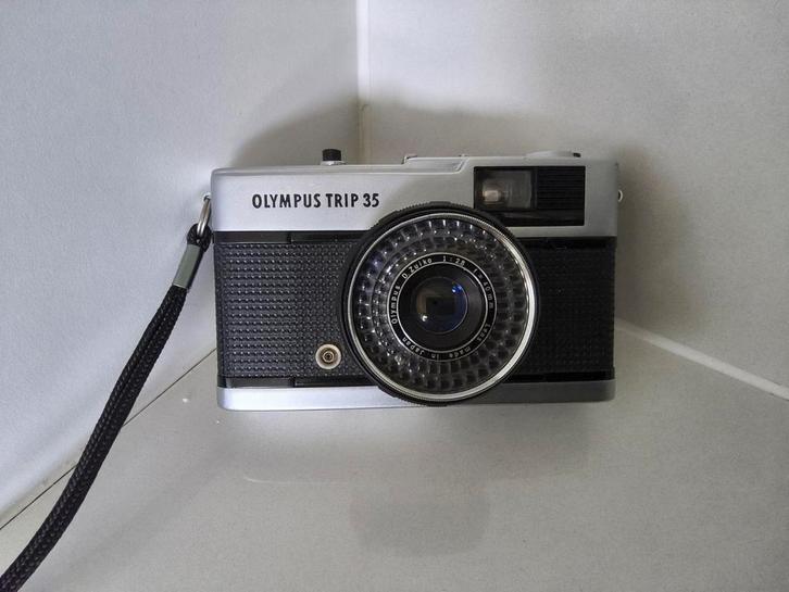 Point and shoot Olympus trip 35 Camera met een D.Zuiko 1:2.8, Audio, Tv en Foto, Fotocamera's Analoog, Gebruikt, Compact, Olympus