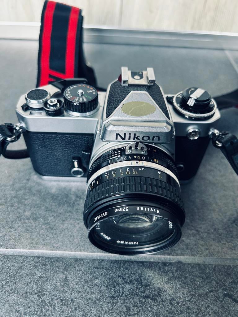 Nikon FE, TV, Hi-fi & Vidéo, Enlèvement ou Envoi, Comme neuf, Nikon