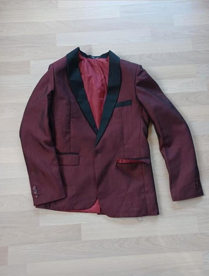 Bordeaux kostuum maat M, Vêtements | Hommes, Costumes & Vestes, Enlèvement