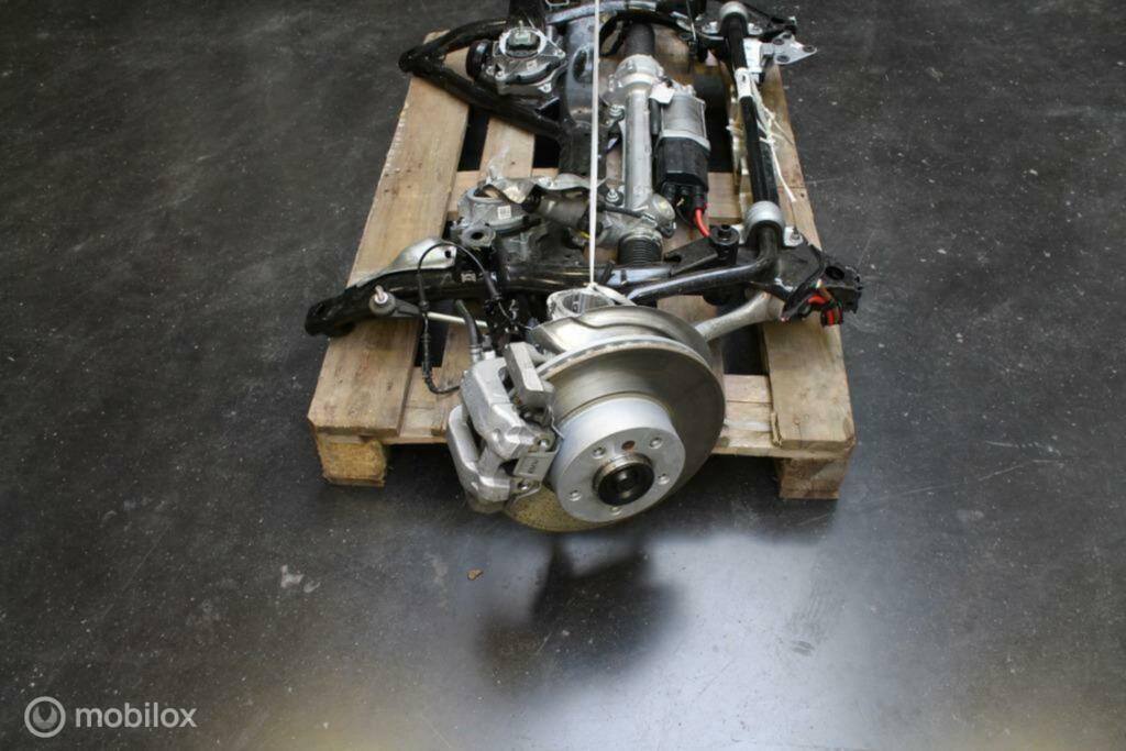 Kit de freins devant G ou D BMW 3 serie F30 F34 2011