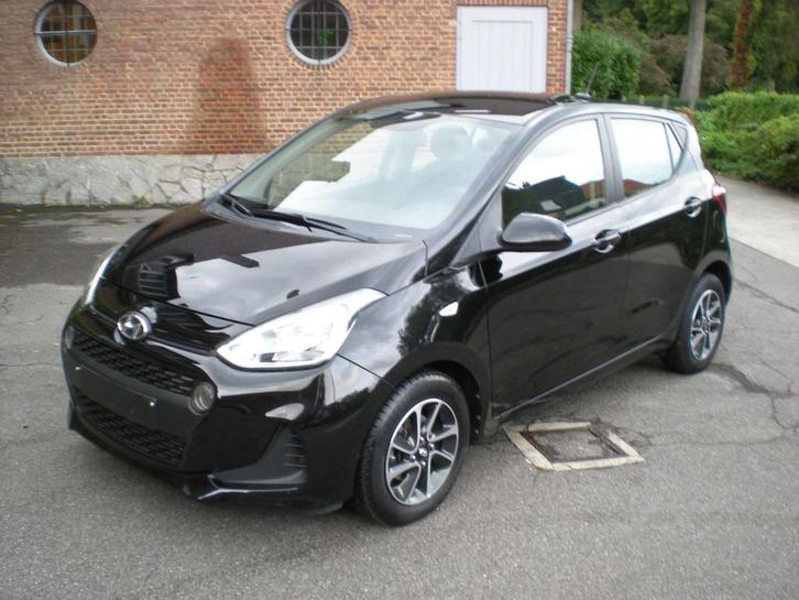 Hyundai i10 1.0i Pop ( navigation) (bj 2017), Auto's, Hyundai, Bedrijf, Te koop, i10, ABS, Airbags, Airconditioning, Alarm, Boordcomputer