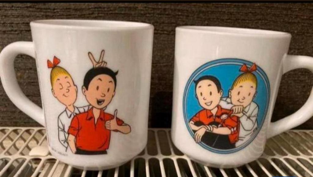 2 Drinkbekers Suske&Wiske, Ophalen, Zo goed als nieuw