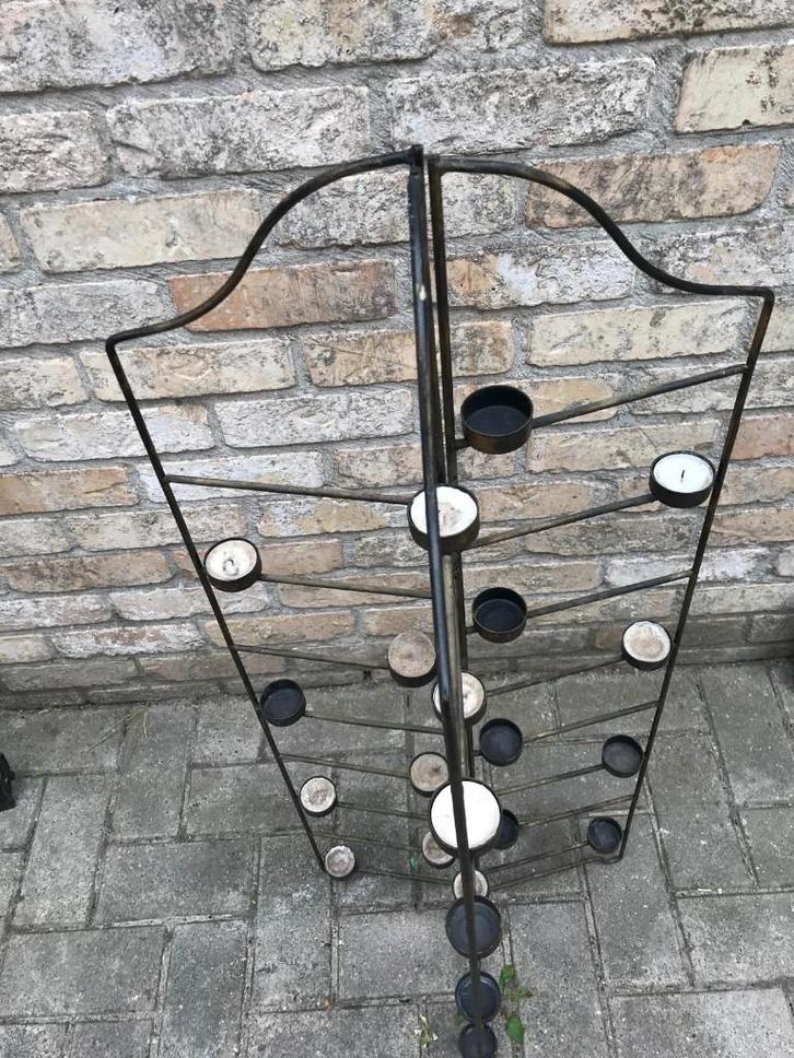 Grand Bougeoir Design en Métal  15 Photophores, Maison & Meubles, Accessoires pour la Maison | Bougeoirs & Bougies, Comme neuf