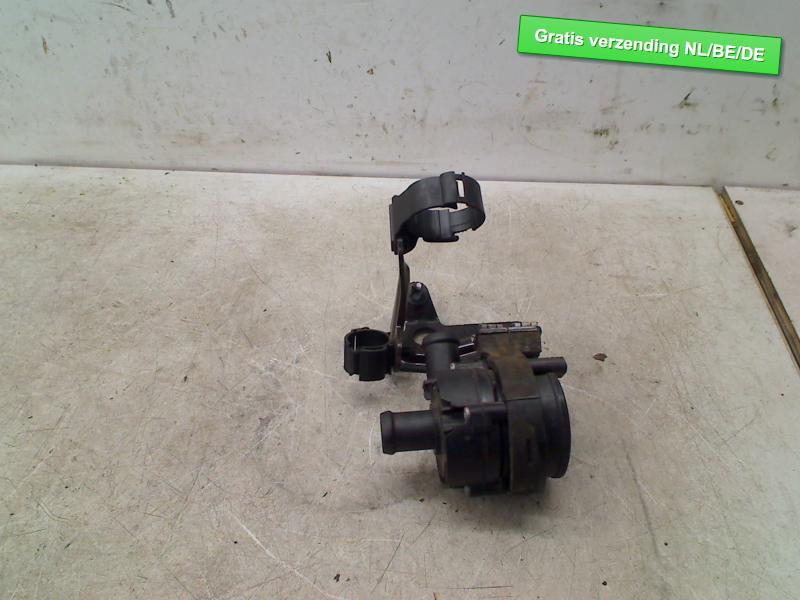 EXTRA WATERPOMP Golf VII Variant (AUVV) (5G0965567), Gebruikt, De Bloemendaal 21 21
5221 EB  'S HERTOGENBOSCH, NL, Info@123Parts.nl