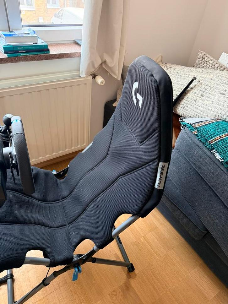 Complete Simrace Set: Logitech G923 + Playseat Challenge X, Games en Spelcomputers, Spelcomputers | Sony Consoles | Accessoires