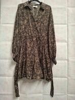 Cotton Club Satin Jules Dress Groen/Zwart/Beige M, Maat 38/40 (M), Bruin, Verzenden, Zo goed als nieuw