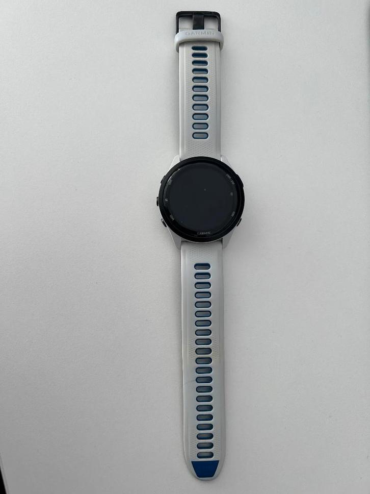 Garmin Forerunner 265 + 2 screenprotectors, Bijoux, Sacs & Beauté, Montres de sport, Utilisé, Blanc, Distance, Bandage calorique