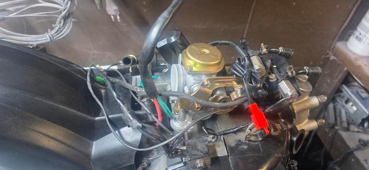 Vend moteur 4t 50, Doe-het-zelf en Bouw, Metalen, Gebruikt, Aluminium