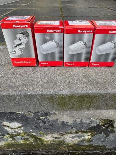 Radiator knoppen, Ophalen of Verzenden, Nieuw, 800 watt of meer, Radiator