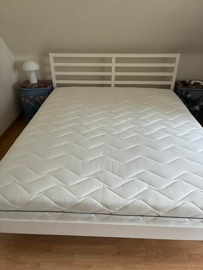 Ikea foam matras 160x200 (enkel de matras!), Ophalen, Zo goed als nieuw