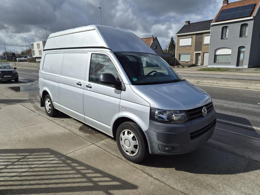 VW t5 2.0TDi - Automaat,  Verhoogd en Verlengd, Autos, Camionnettes & Utilitaires, Entreprise, Achat, Air conditionné, Bluetooth