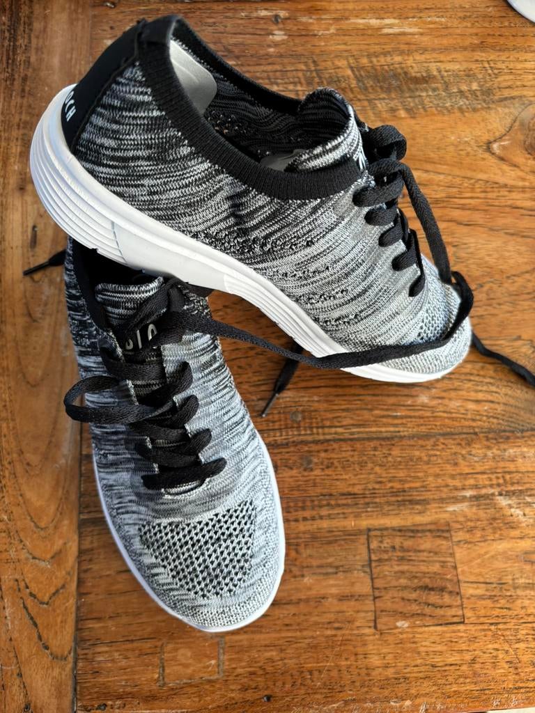 Bloch omnia 39.5 nouveau, Enlèvement, Neuf