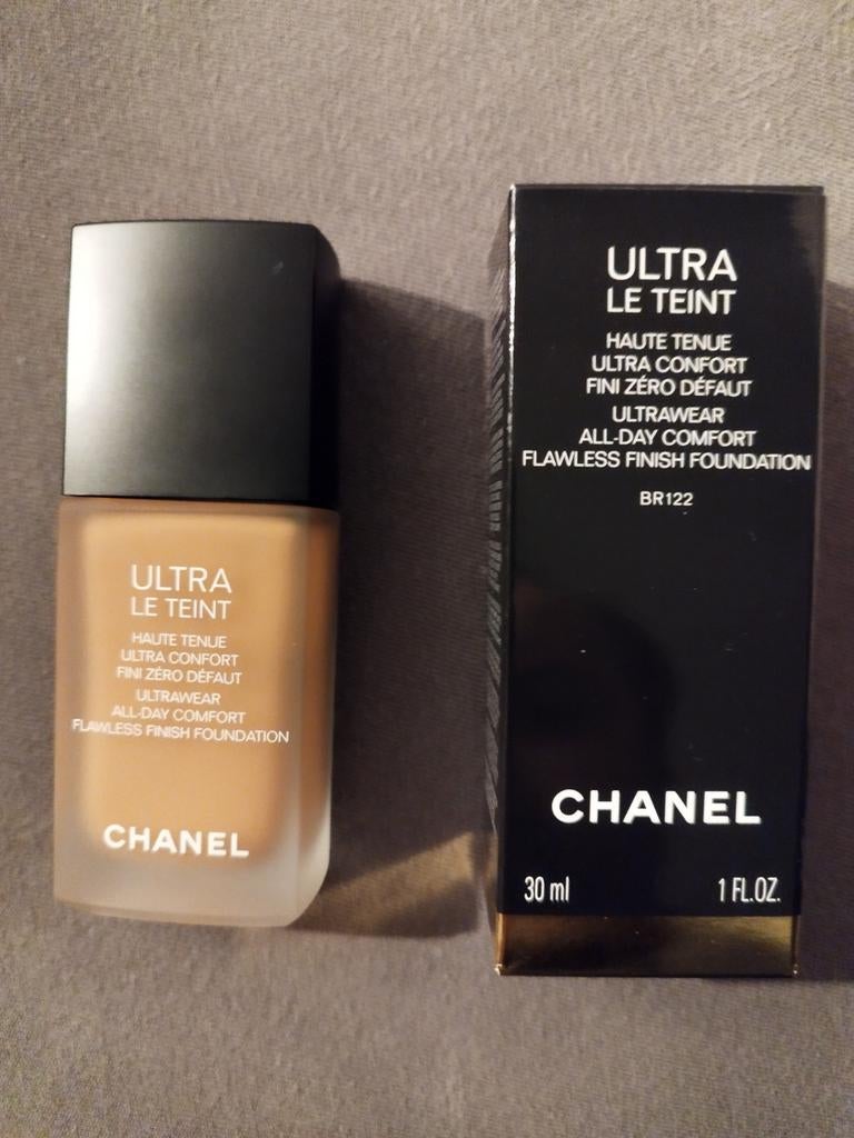 Ultra le teint chanel haute tenue, Neuf, Maquillage, Enlèvement ou Envoi, Beige