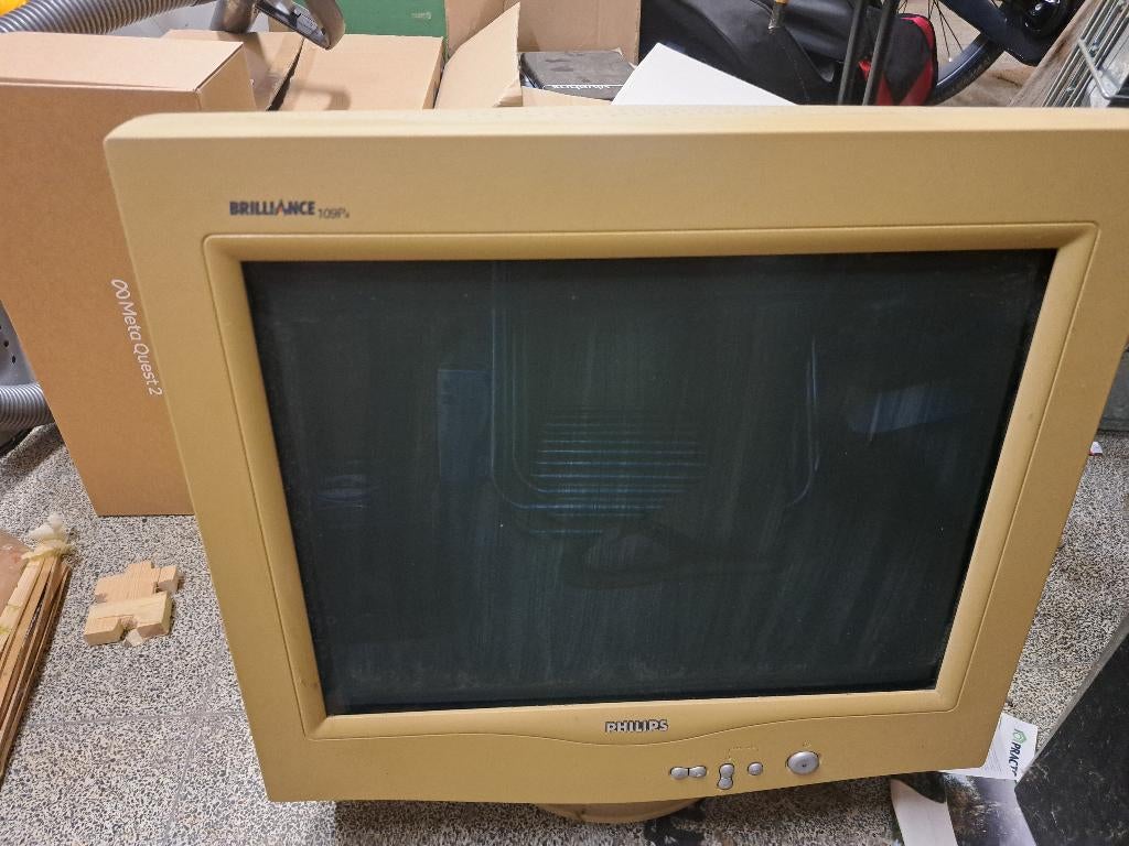 CRT monitor 19inch philips 109P40, Informatique & Logiciels, Ordinateurs Vintage, Enlèvement, Philips