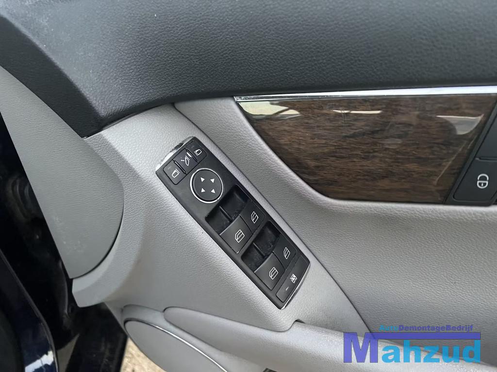 MERCEDES C KLASSE W204 Raam schakelaar 2007-2011, Autos : Pièces & Accessoires, Tableau de bord & Interrupteurs, Mercedes-Benz AG