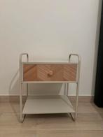 Nieuw nachtkastje, Ophalen, Zo goed als nieuw