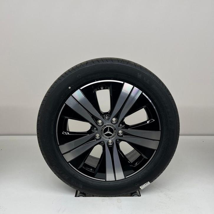 Mercedes-Benz C-Klasse - 18 inch - zomerbanden, Auto-onderdelen, Banden en Velgen, Banden en Velgen, Zomerbanden, 17 inch, 225 mm
