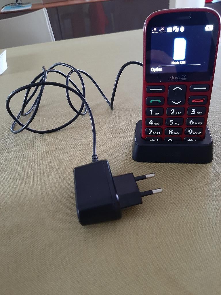 Senioren-GSM DORO 1361, Telecommunicatie, Ophalen, Geen camera, Zo goed als nieuw, Klassiek of Candybar