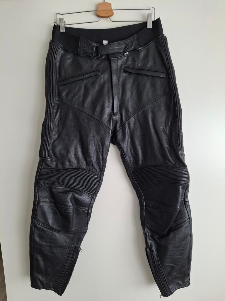 Lederen motorbroek maat 52, Motoren, Kleding | Motorkleding, Ophalen