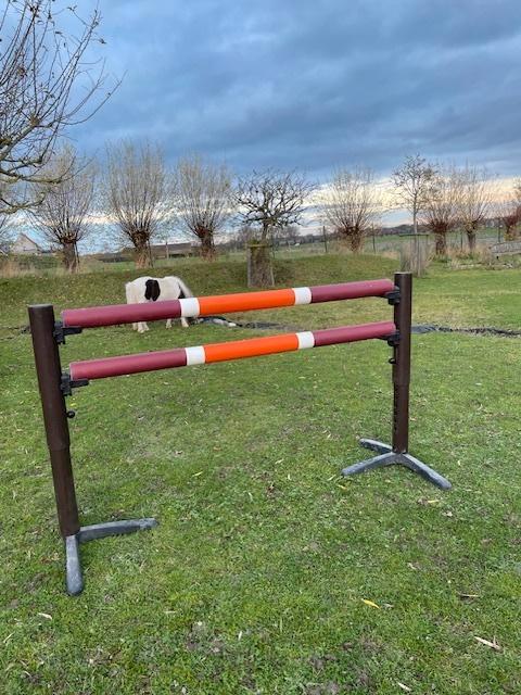 Hindernissen, Animaux & Accessoires, Box & Pâturages