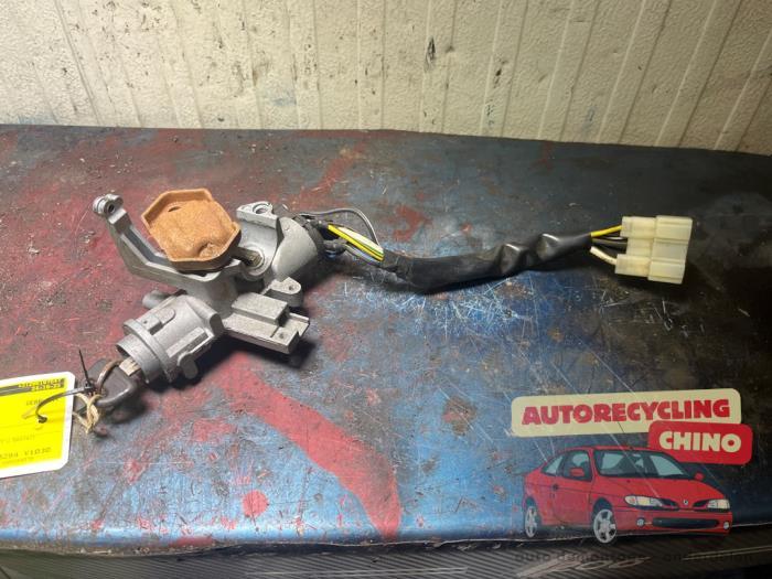 Kontaktslot + Sleutel van een Suzuki Alto, Gebruikt, -, -, Ophalen of Verzenden