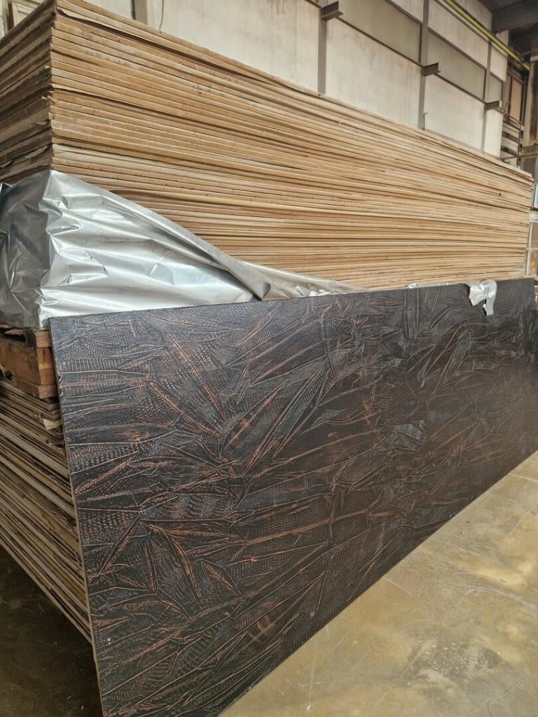 UNIEKE INTERIEURPANELEN PLATEN VOOR WANDEN, DEUREN, PLAFONDS, Ophalen