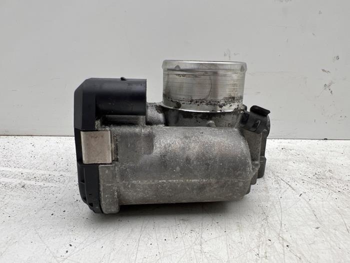 Boîtier accélérateur d'un Volvo V40, Autos : Pièces & Accessoires, Moteurs & Accessoires, Volvo, Utilisé, 3 mois de garantie, Enlèvement ou Envoi