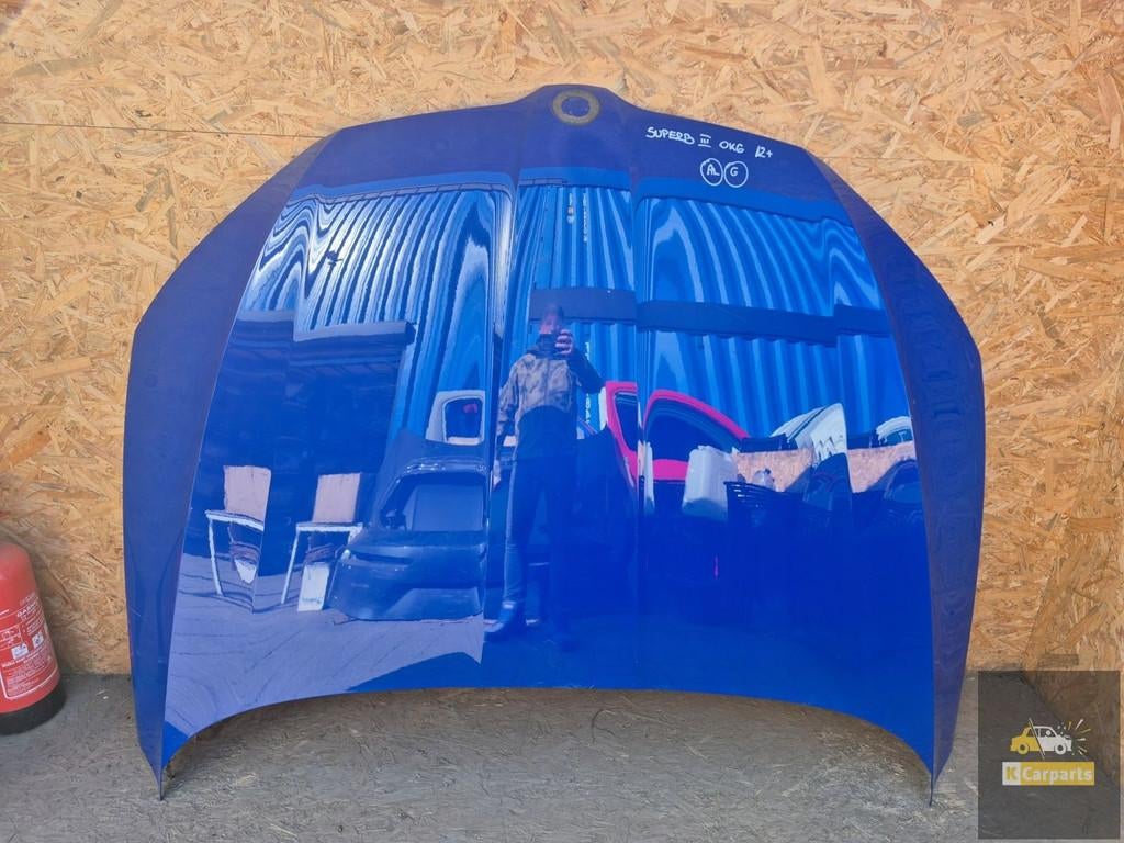 Capot Skoda Superb III 2015-2024, Infoline@skoda-auto.cz, Tr. Vaclava Klementa 869
293 01  Mlada Boleslav, CZ, Utilisé, Skoda